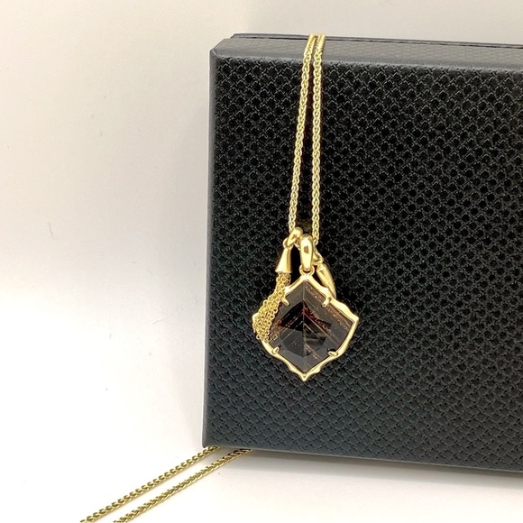 Kendra Scott Long Gold Necklace with Rutile Quartz Leaf Pendant - Picture 3 of 5